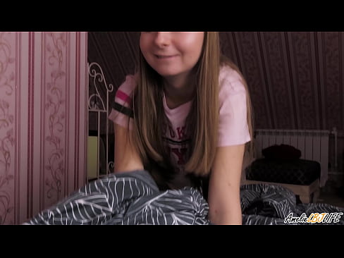 ❤️ Blondie BFF-ya xwe bi kûr dimije û di devê xwe de diqelişe ️❌ Sluts li porno ku.justindianpornx.ru